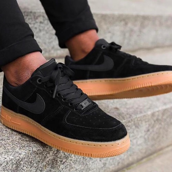 nike air force low black gum